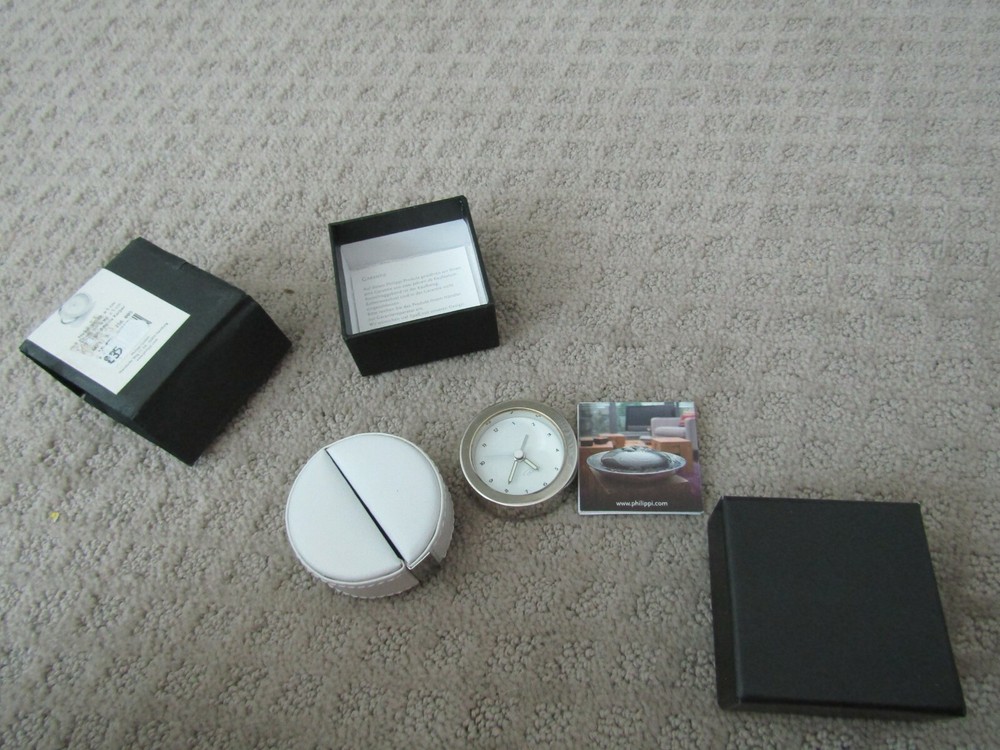 PHILIPPI SCROLL DESK CLOCK/PHOTO DISPLAY COMBO POLISHED CHROME