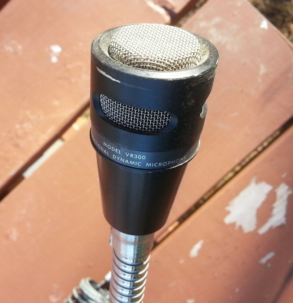 Shure VR300 Unidirectional Dynamic Mic Microphone