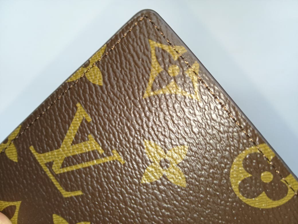 Louis Vuitton Monogram Bifold Wallet Authentic Vintage Leather Brown