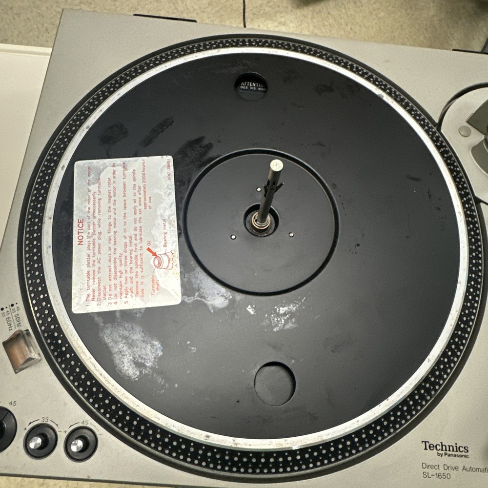 Vintage Technics SL-1650 Direct Drive Automatic Turntable Stacking Spindle READ