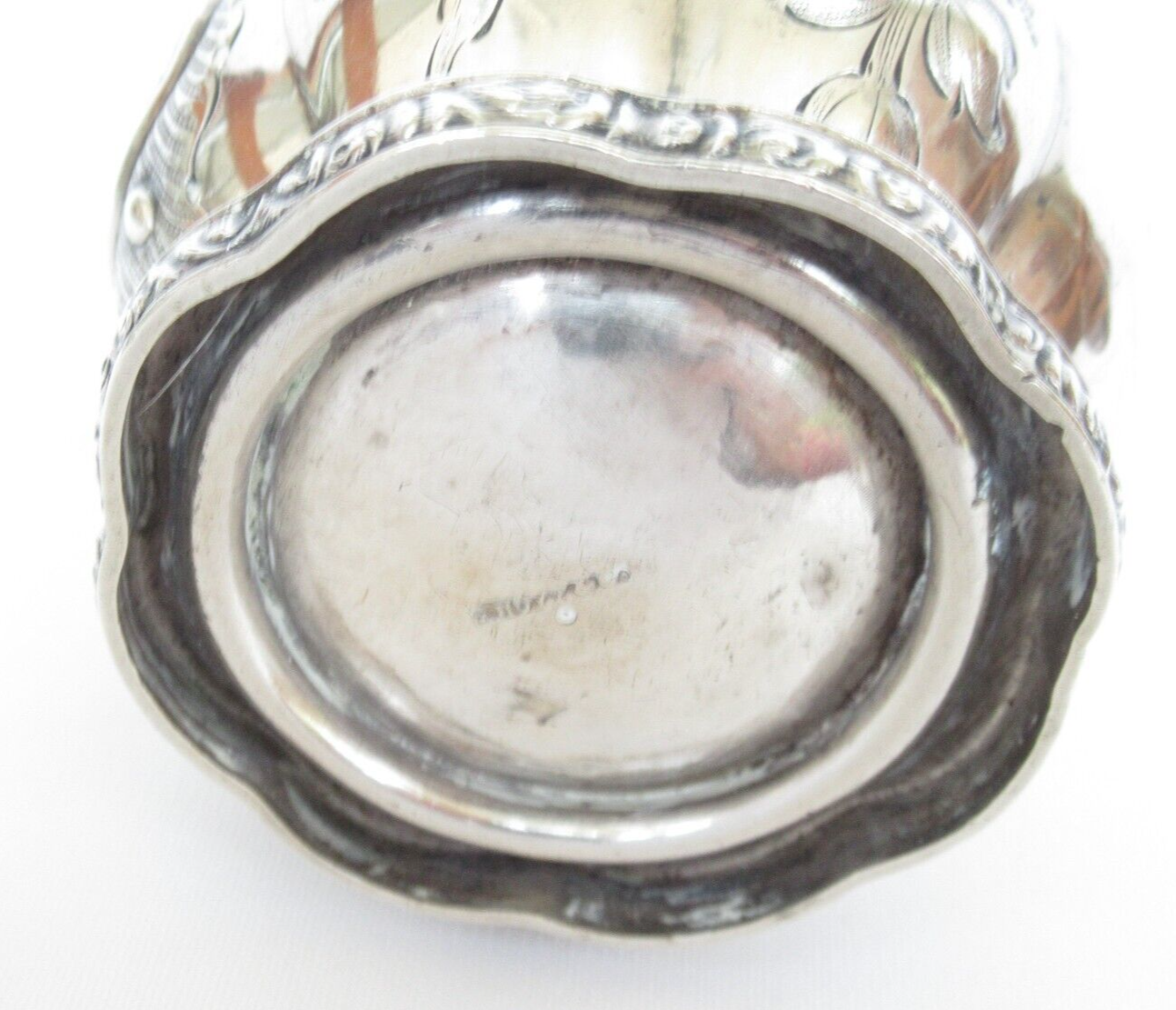 Antique Seymour Hoyt, New York American Repousse Coin Silver Beaker Cup 1855