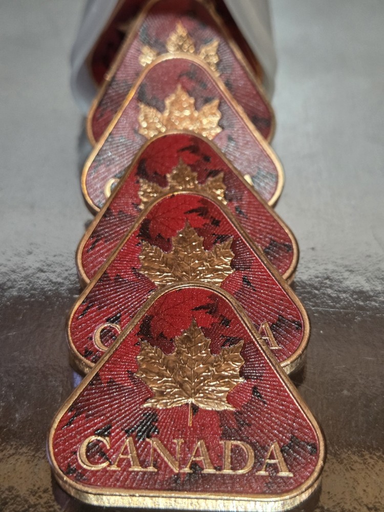☄️Canada Maple Leaf  Tube- .999 Fine Copper ( 20 - 1oz Triangular bars.)