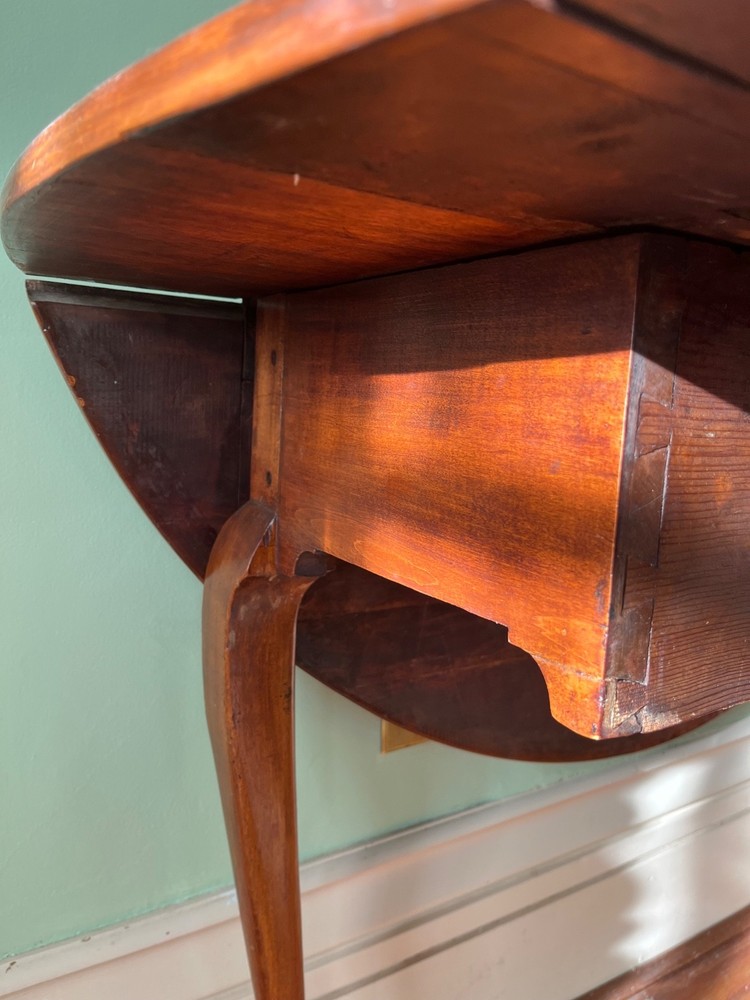 18th C. Queen Anne Cherry Drop Leaf Table