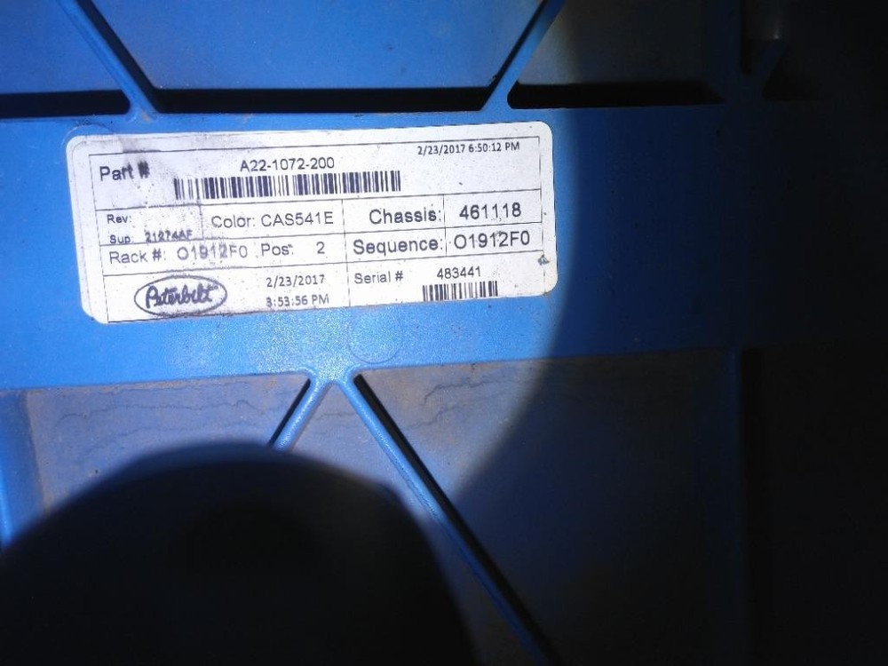 For PETERBILT 579 SIDE FAIRING Left , OH