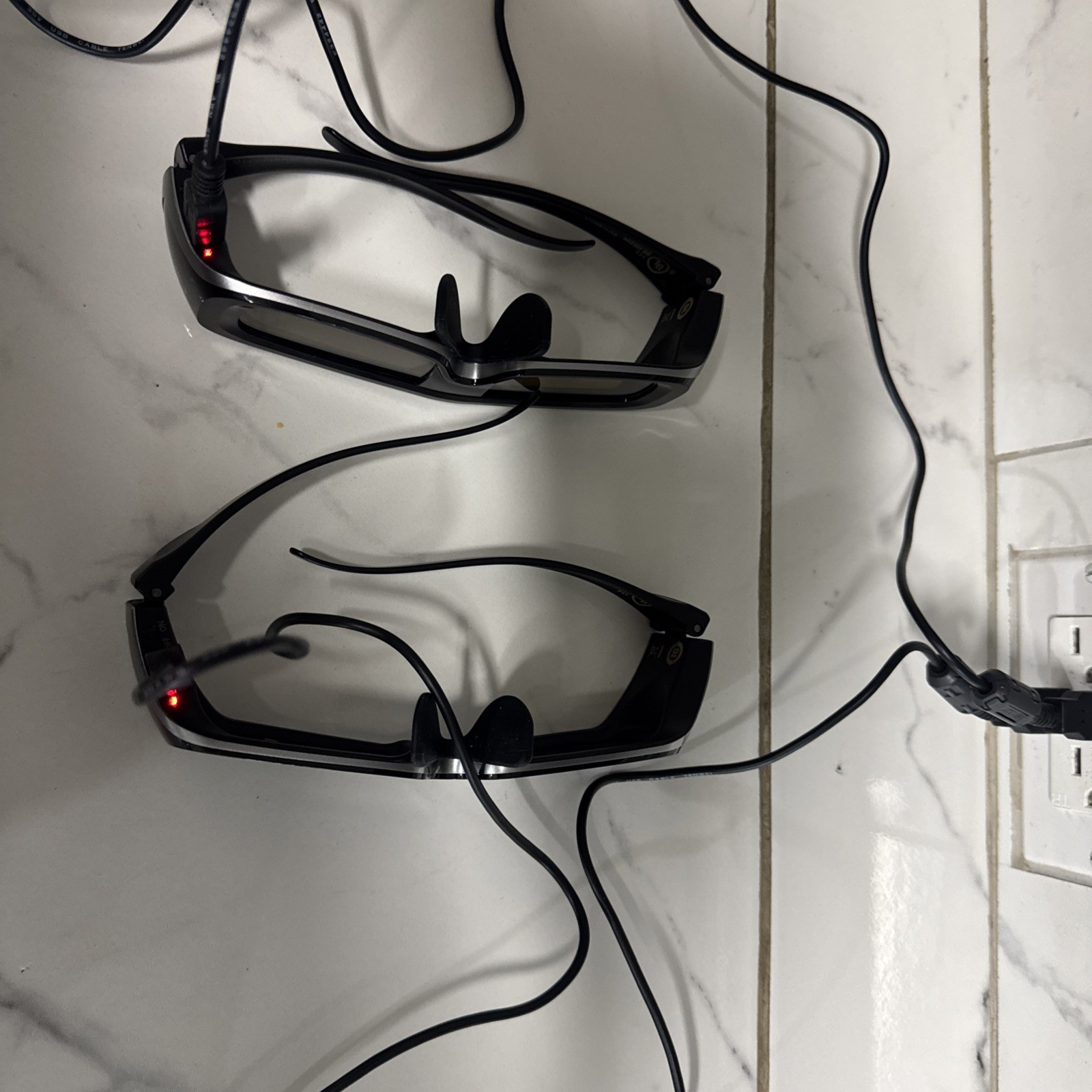 Panasonic TY-EW3D2M 3D Active Shutter Glasses Full HD W/USB Charger cable & Case