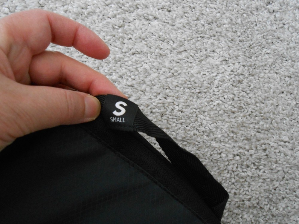 Eagle Creek Black Pack-It® Isolate Compression Cube Size-S, NWOT