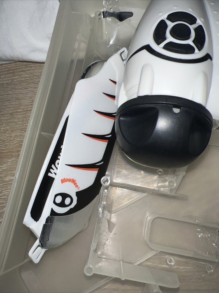 WowWee FlyTech Bladestar *****Replacement parts only****