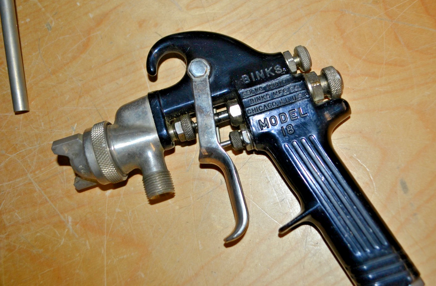 BINKS Mfg. Co. Models 7 , 18 , 15 Paint Spray Guns Lot, Nozzles, Cans ~ USA MADE