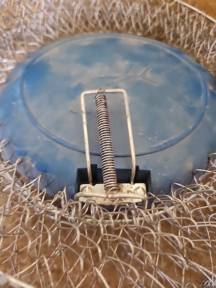 Kufa Floatable Galvanized Steel Wire Fish Basket