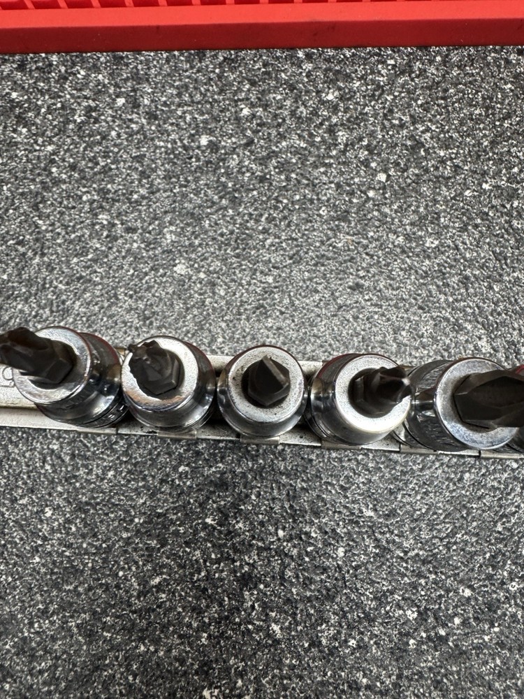 Matco 7 PIECE 3/8" DRIVE Screwdriver ADV BIT SOCKET SET Phillips Flat