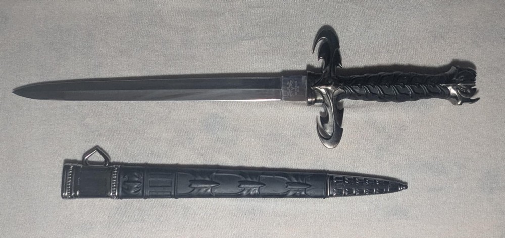 RARE Batman Begins Dagger / Batman & Robin Sword