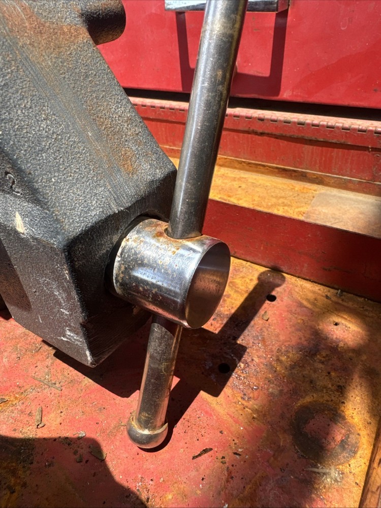 Craftsman 51885 4 1/2 Bench Vise