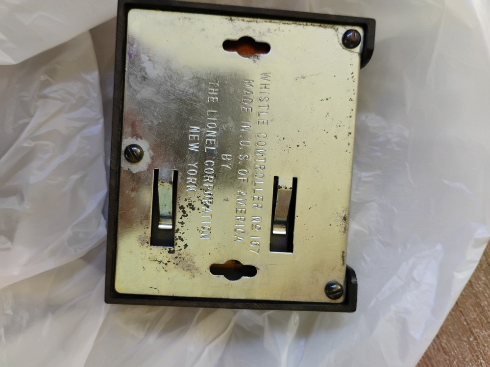 Vintage Lionel Controllers 167