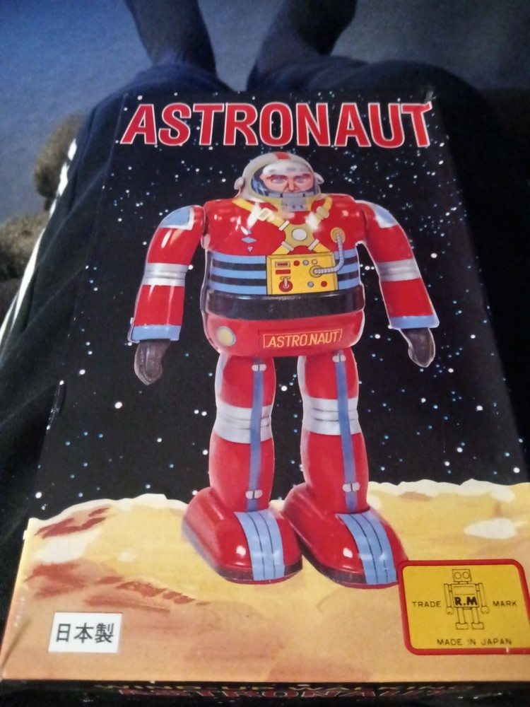 Astronaut Robot MIB