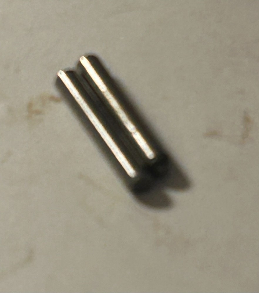 591870 Pin
