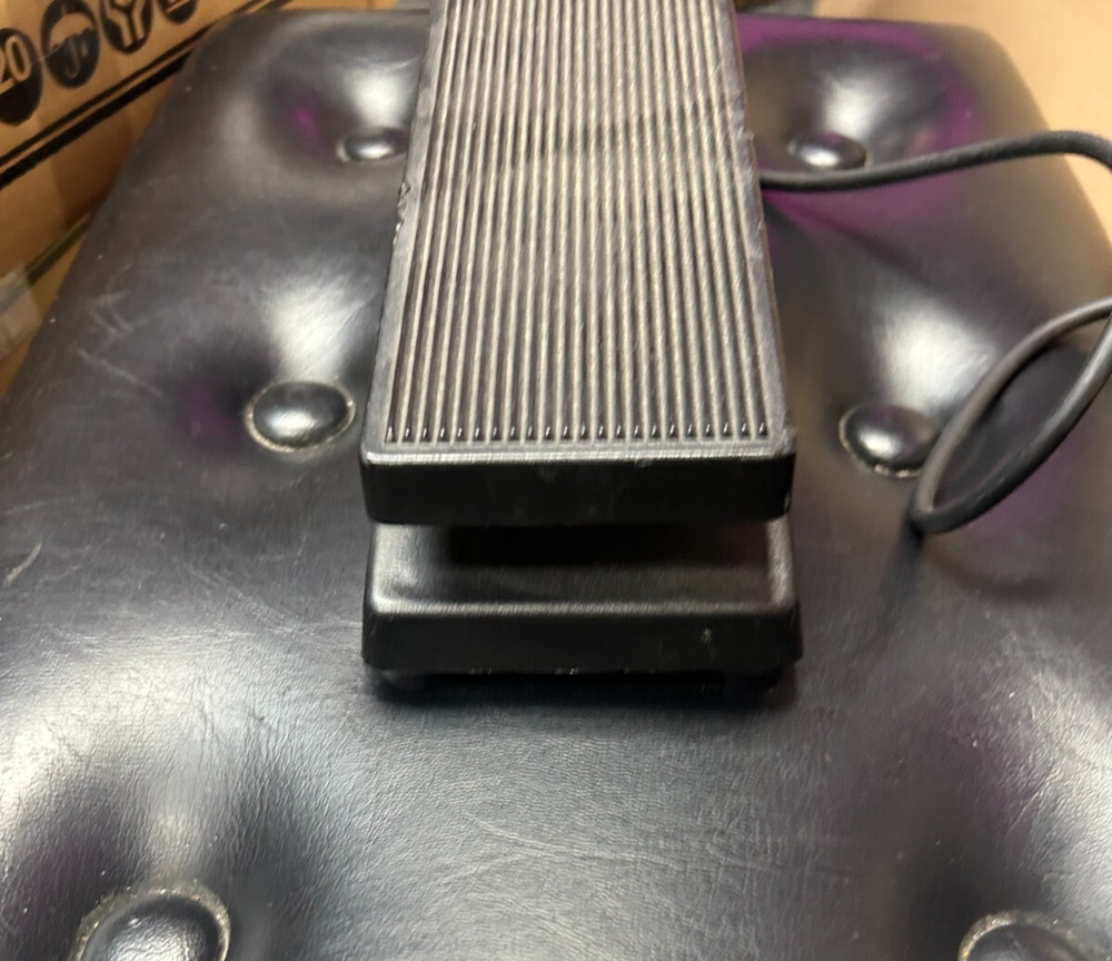 Volume Foot Pedal (RCA Input)