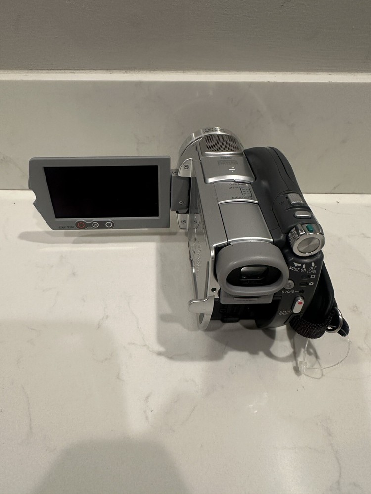 Sony Handycam Video Camera DCR-DVD 505