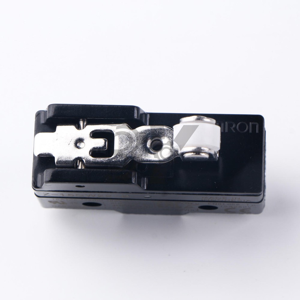 Z-15GW22-B Z15GW22B 1pc new Omron Limit Basic Switch