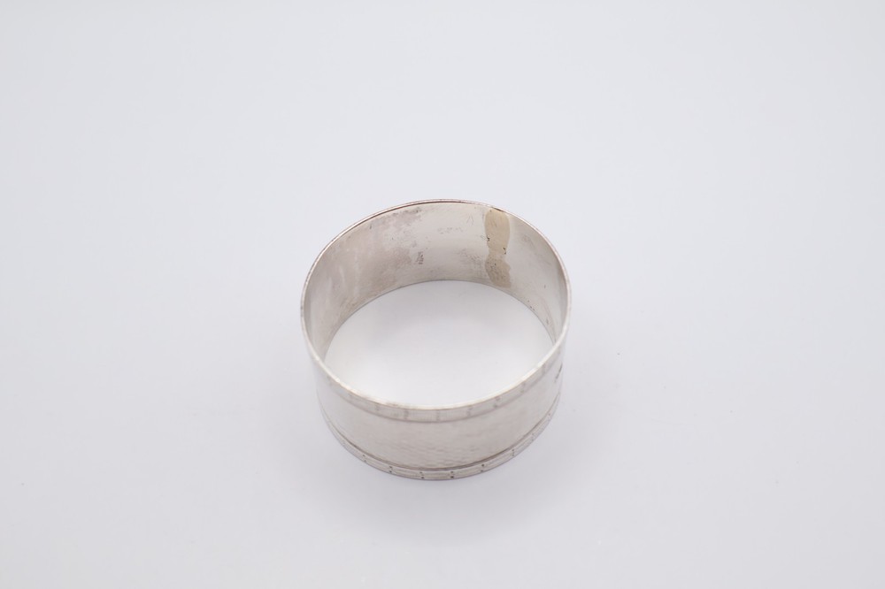 Antique Solid Silver Napkin Ring Hallmarked London 1863