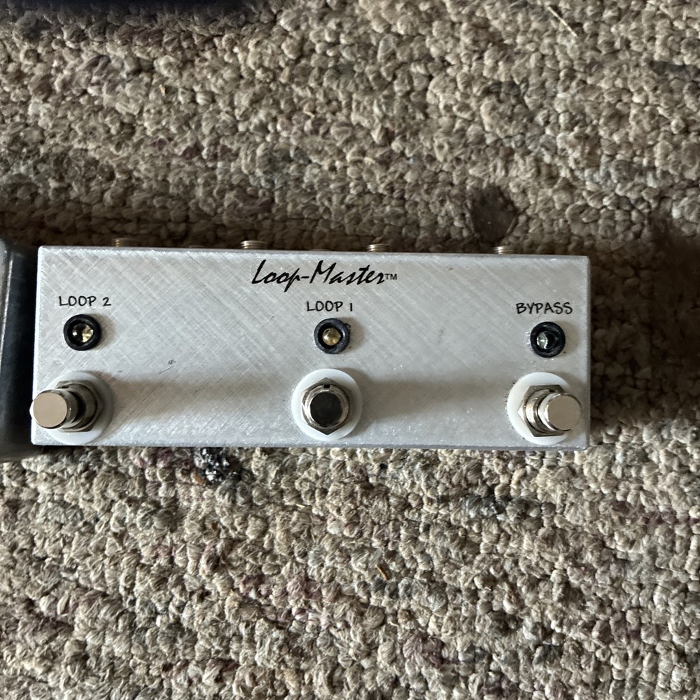 Loop-Master Pedals Loop 3 Switcher – Combinable Loops