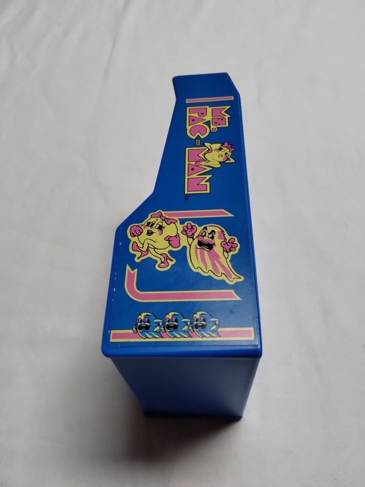 Mini Arcade Machine Featuring Ms. Pac-Man Unique 2018 (Batteries Included)