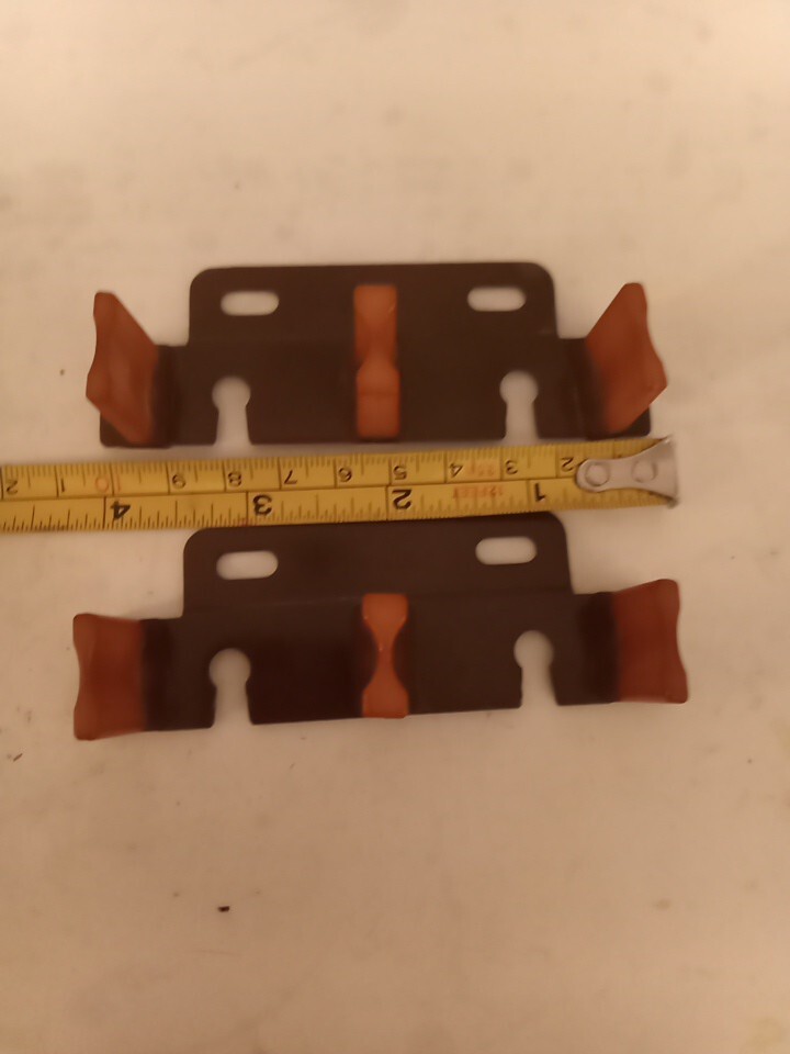 2 LE Johnson Products Bypass Door Guide Universal