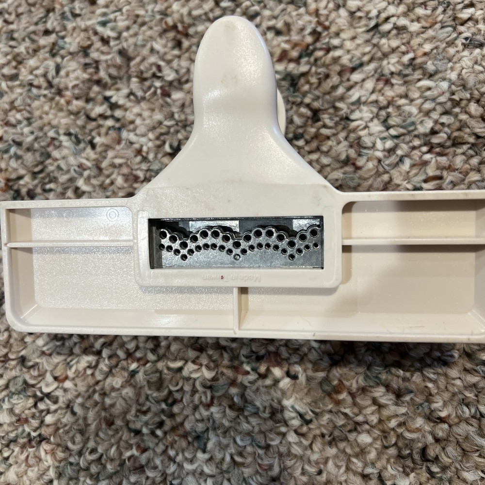 Martha Stewart continuous border punch