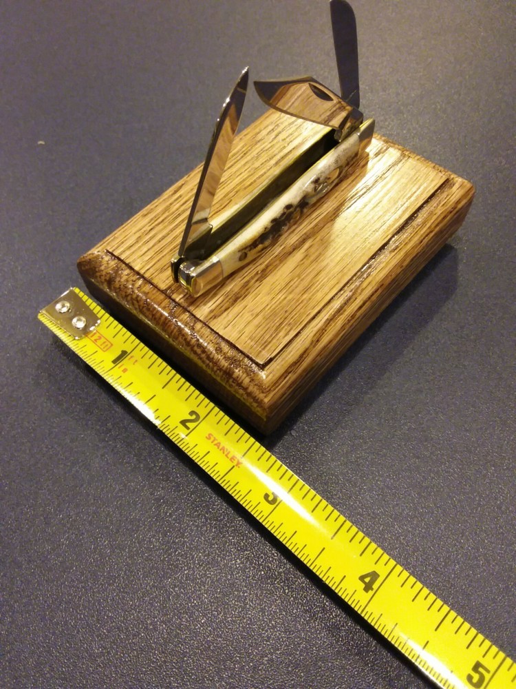 KNIFE DISPLAY STAND. (2-stands)