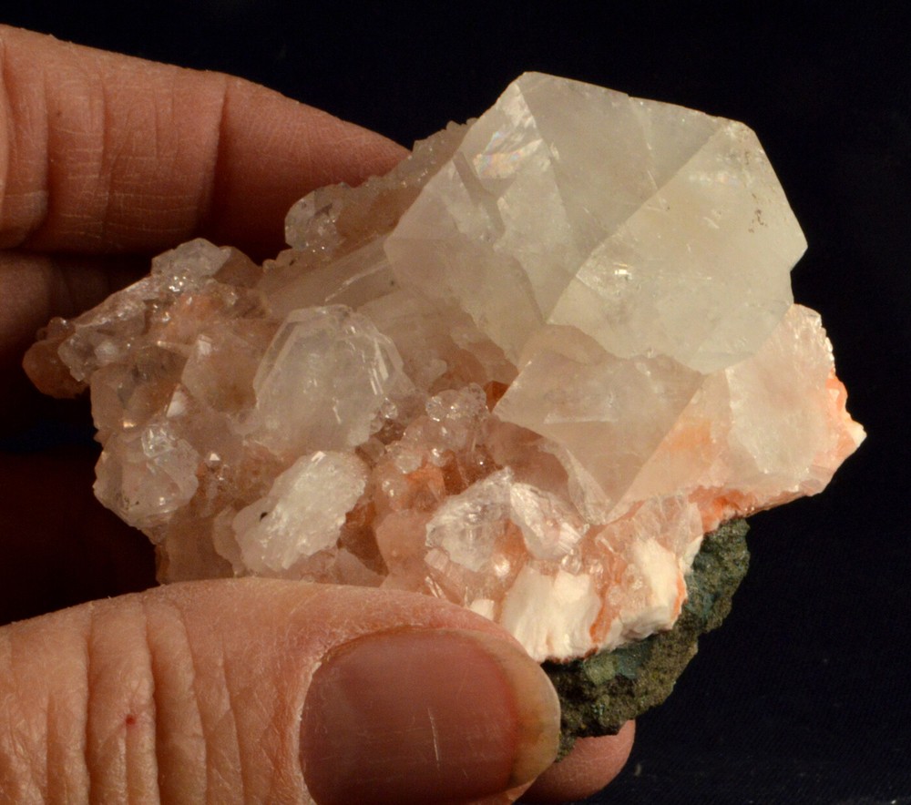 #6925 Apophyllite & Stilbite  - India