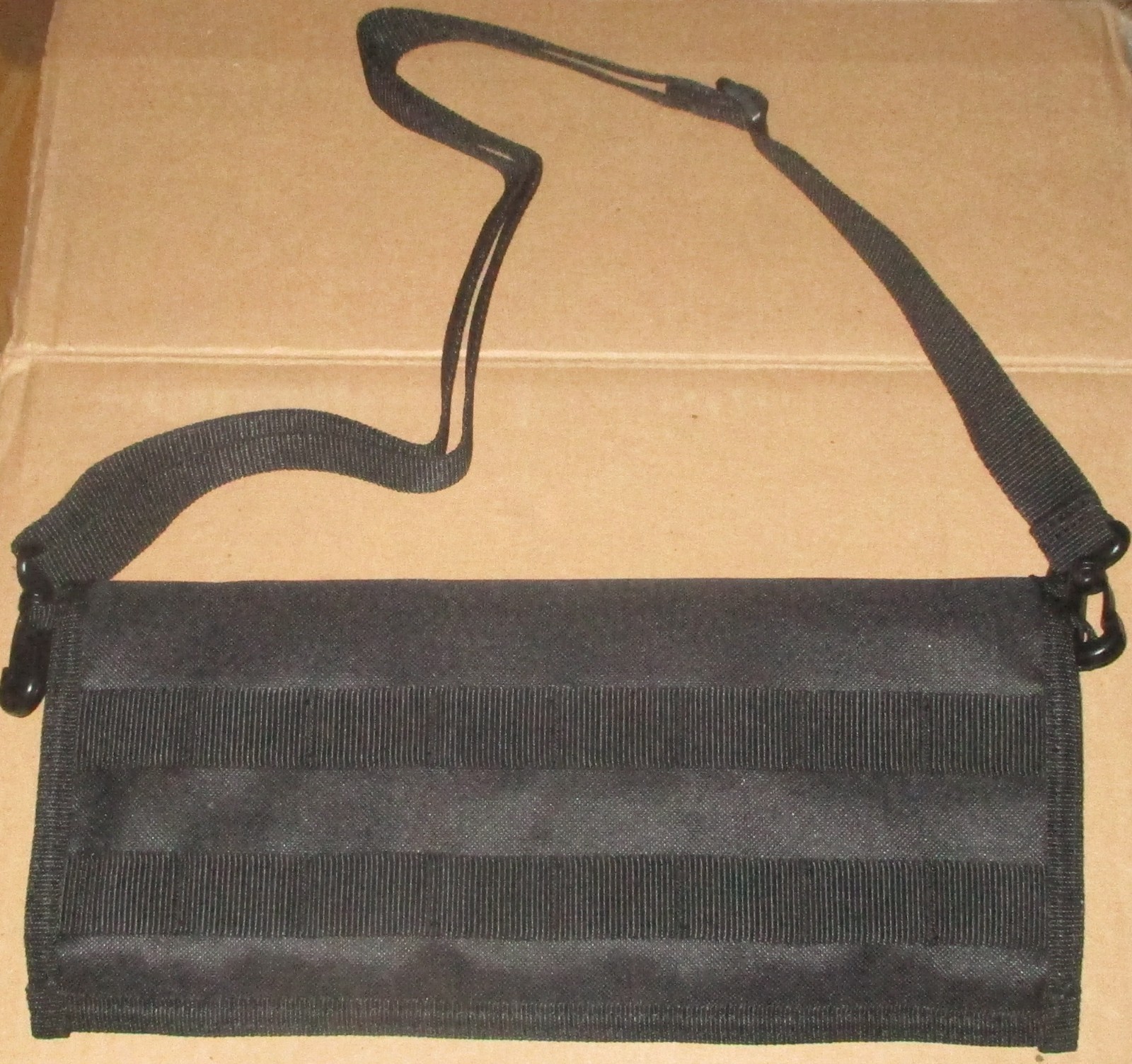 Pistol magazine carrier pouch with shoulder strap - holds 6 mags