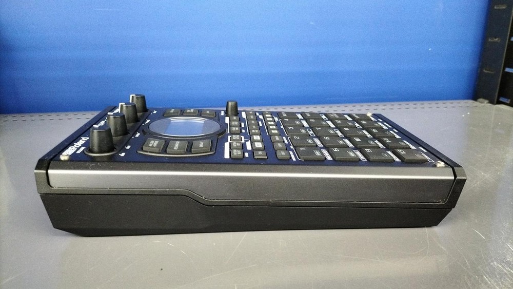 ROLAND Sampler SP-404MK2 From Japan