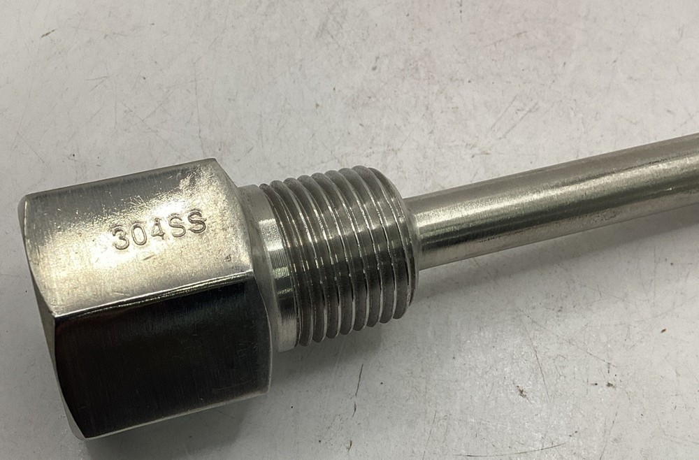 Thermowell 304SS 4" L USED