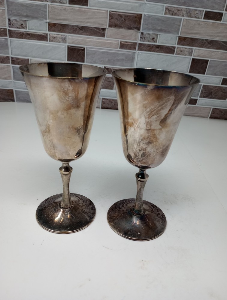 Vintage Pair Of Vintage EL de Uberti Goblets Silver Plated