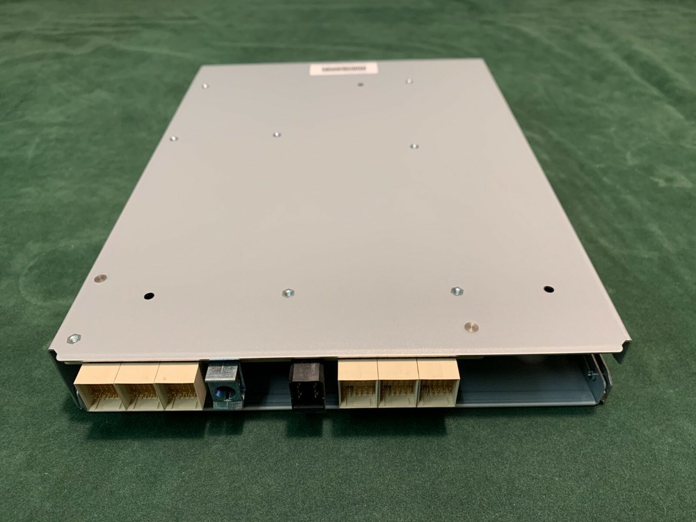 IBM 01AC579 / 01AC577 (IBM V7000 Gen2 Expansion Canister/Controller (2076-24F)