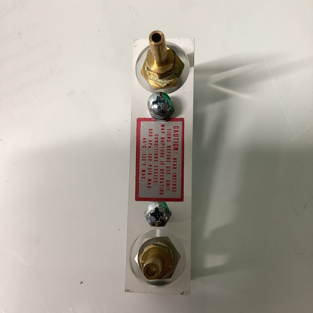 DWYER VFA-2-BV. VISI-FLOAT ACRYLIC FLOWMETER. T-595