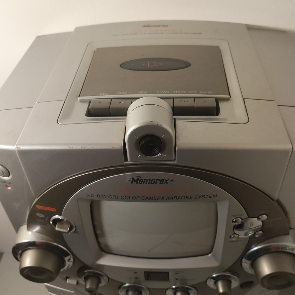 Memorex CD+Graphics Karaoke System MKS8580 CRT Video Camera CD/Cassette-Tested
