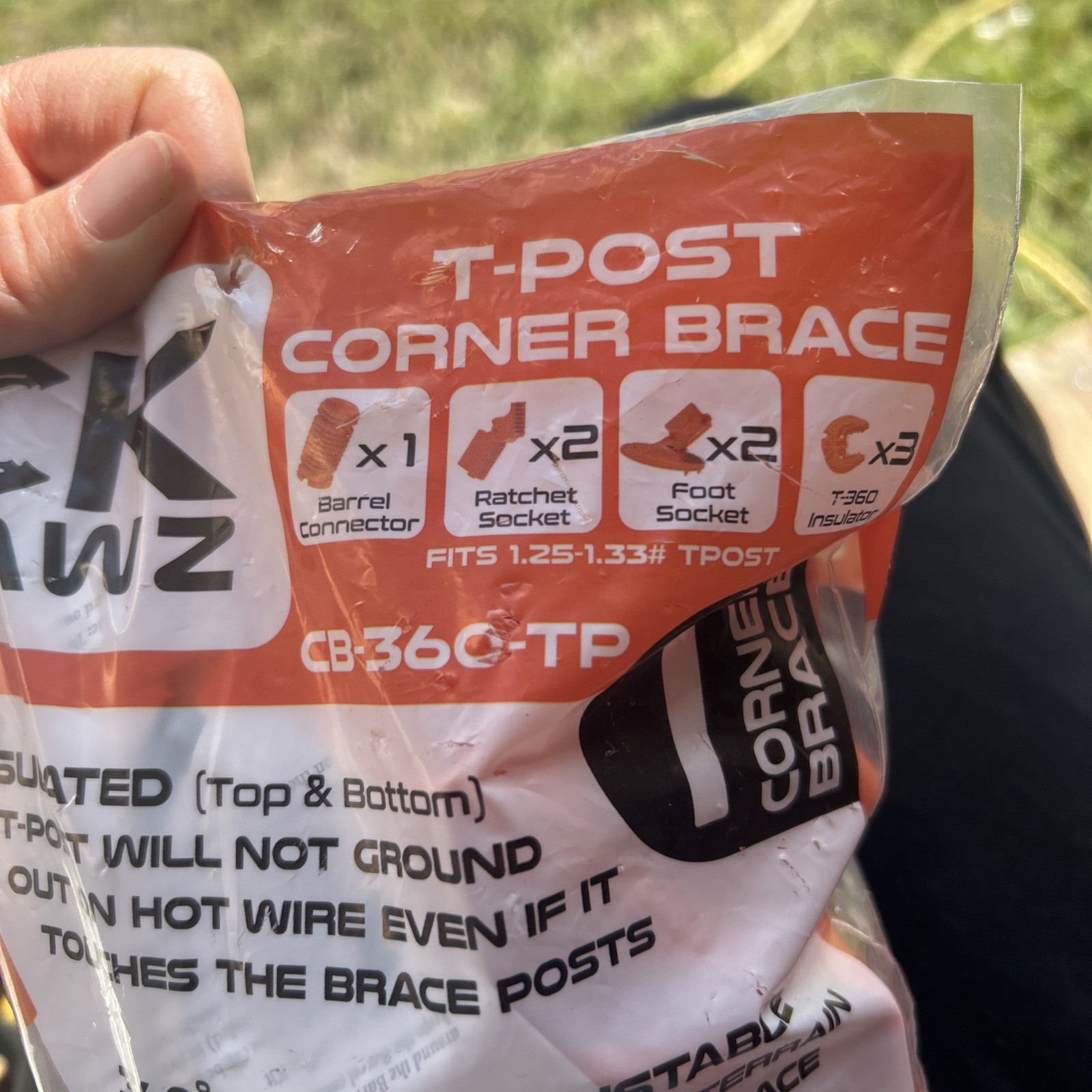 Lock Jawz CB-360-TP T-Post Corner Brace Kit for Fencing