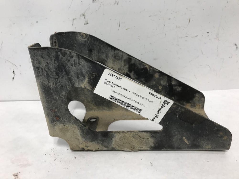 Western Star Trucks 4700 Brackets, Misc FENDER SUPPORT BRACKET