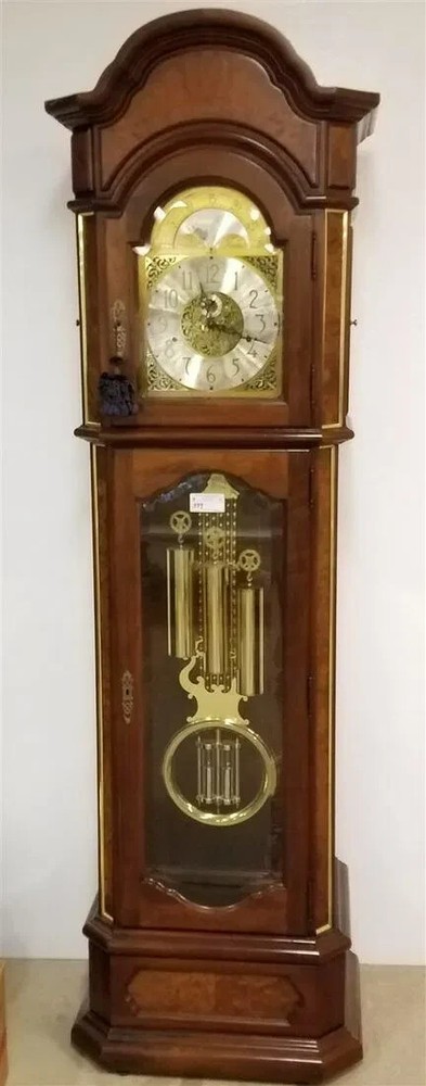 HOWARD MILLER MAHOG. GRANDFATHER CLOCK