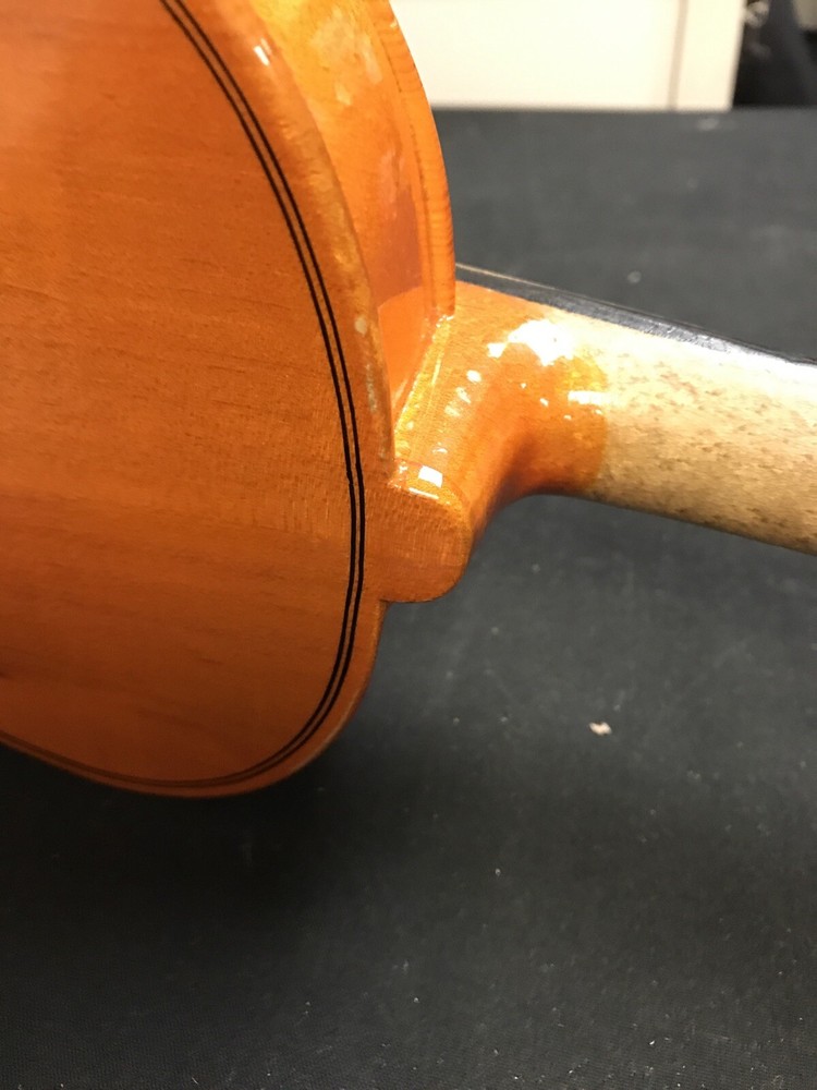 Victor S. Oldenburg 4/4 size Violin