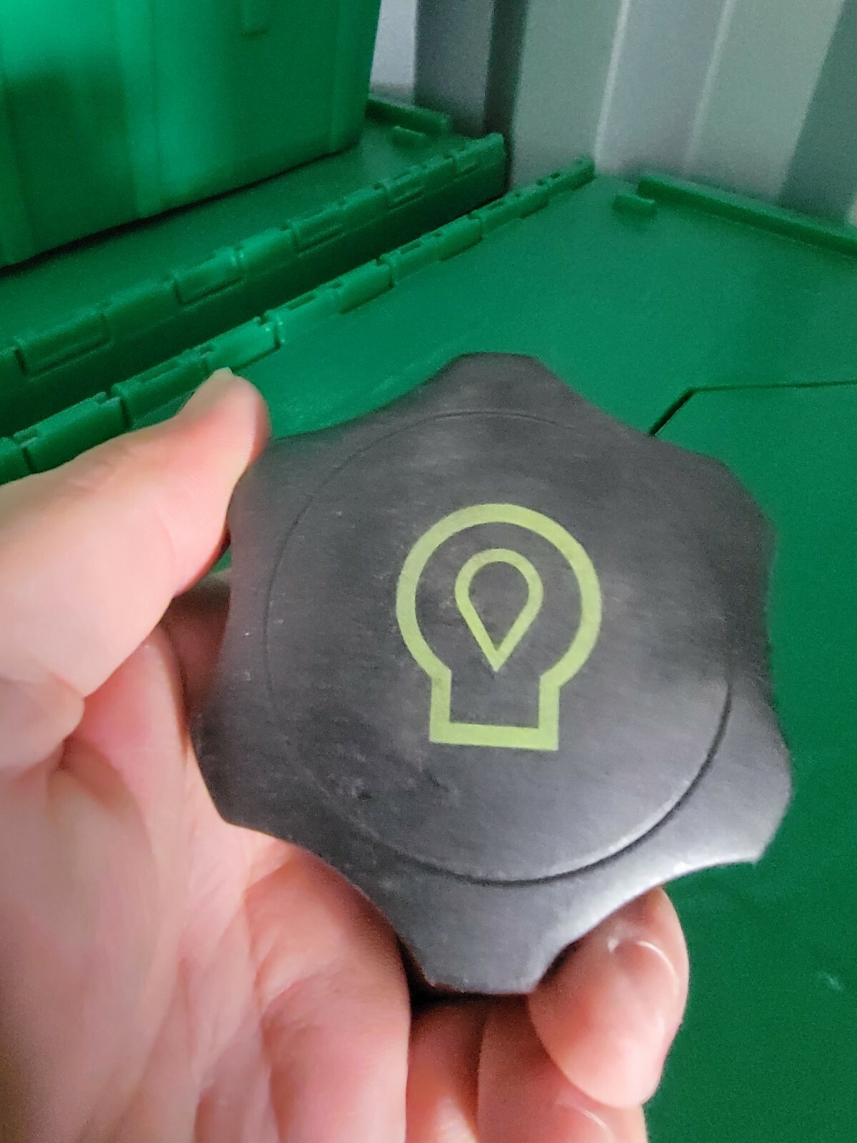 John Deere - Oil Fill Cap - RE500005, RE52326, RE535560 owbx.