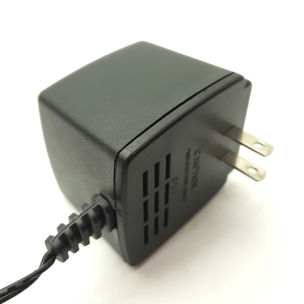 August Technology Corp OR04B-02AA LED Intensity Controller 3-Pin Mini DIN 120VAC