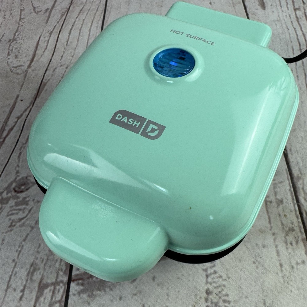 Dash Egg Bite Maker Aqua Mini Breakfast Sandwich Cooker 4 Cup Nonstick
