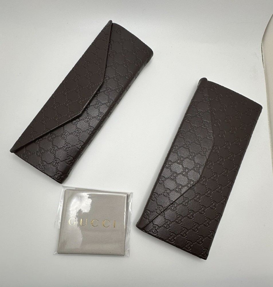 Authentic Gucci GG Monogram Fold-Over Eyeglass Cleaning Cloth –