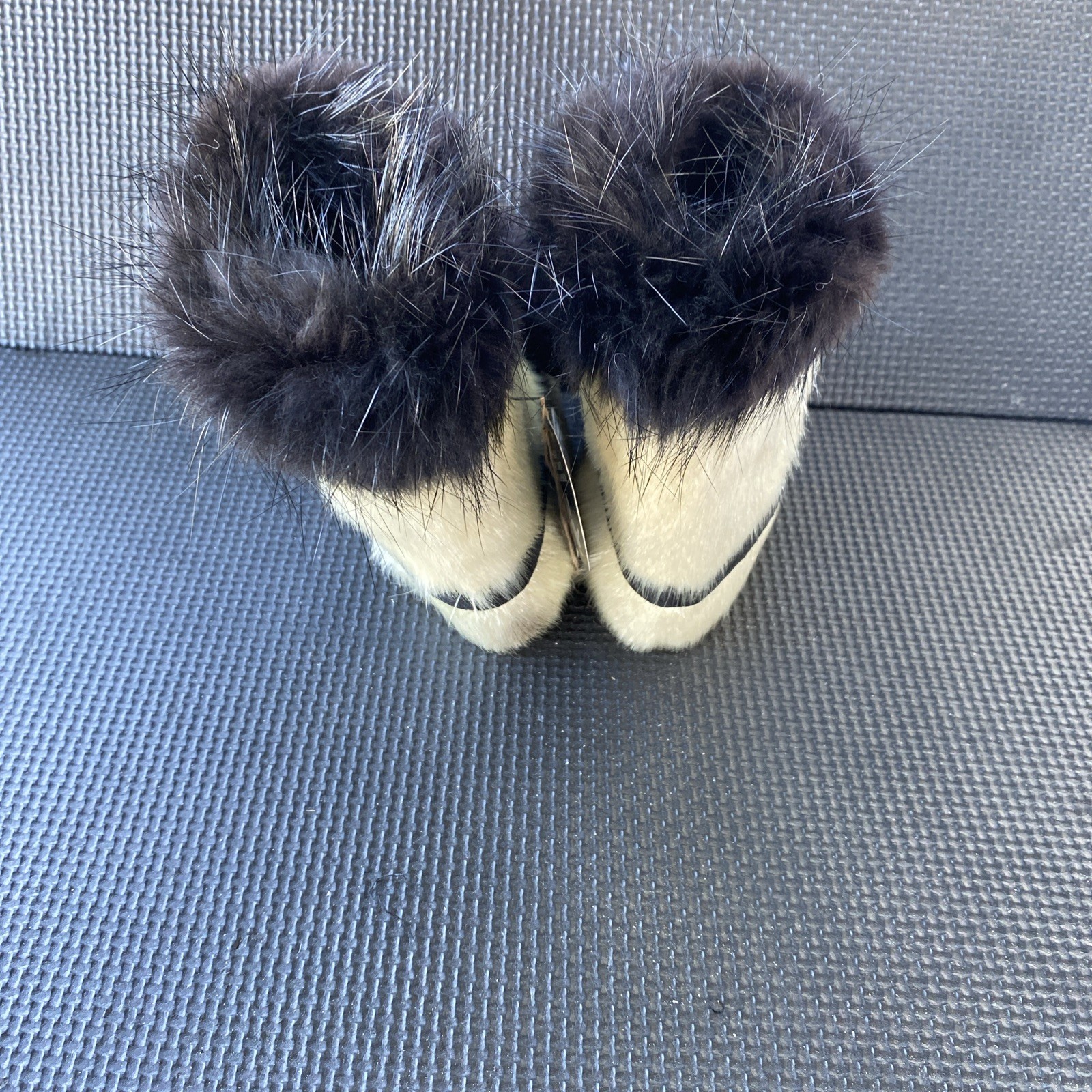 Native Alaska American Child Mukluks Boots Seal Fur Authentic Alaska Native Art