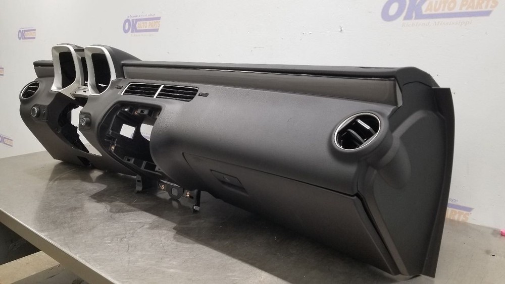 11 CHEVY CAMARO SS DASH PANEL DASHBOARD ASSEMBLY BLACK