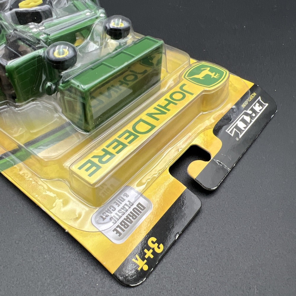 2007 ERTL John Deere Tractor Loader with Wagon New 37541A -E