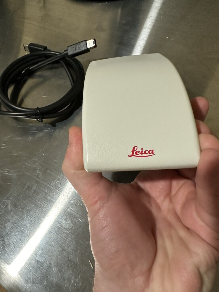 Leica DFC320 Digital Microscope Camera