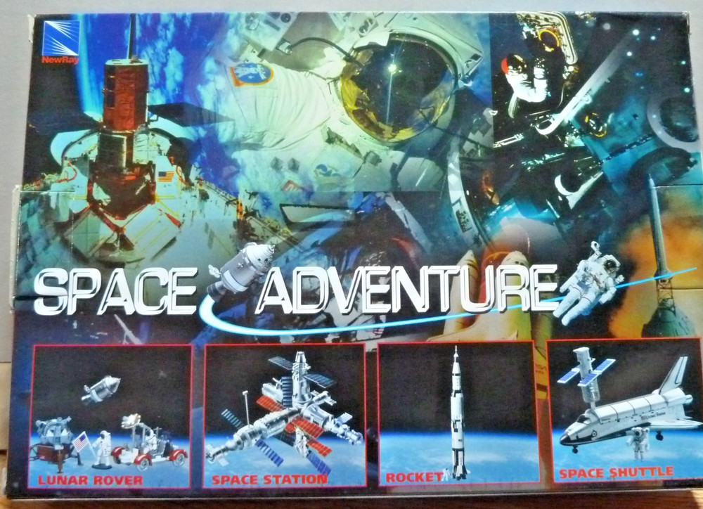 New Ray Space Adventure Model Kit Rocket & Astronaut