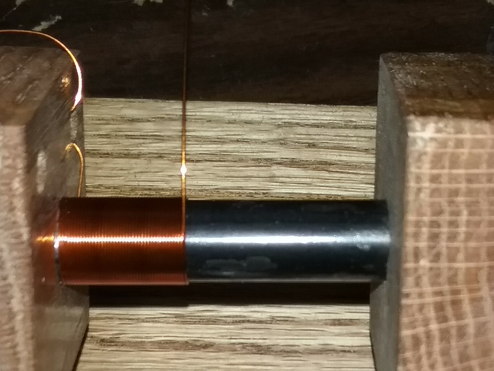 Low Tension Coil - Use w/Hit'n Miss Ignitor Equipped Gas Engine or Science Fair